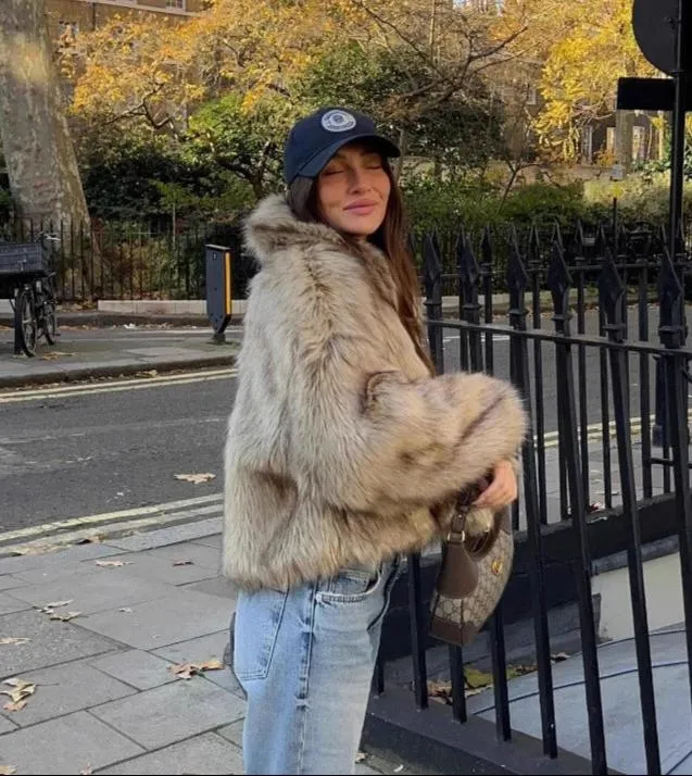 Artificial fur lapel zipper jacket