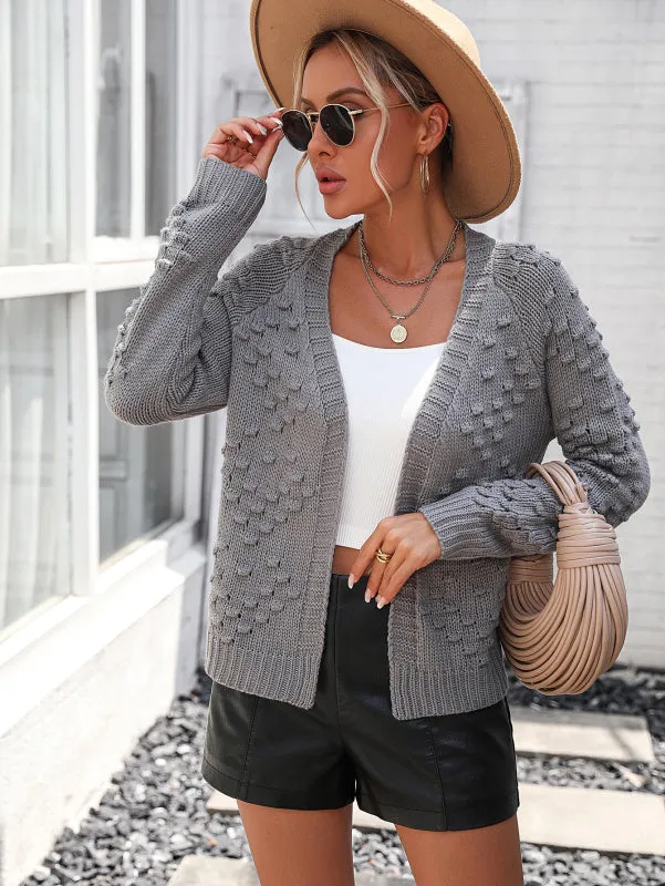 Casual Chic: Women's Knit Cardigan - Sweater with Embroidery