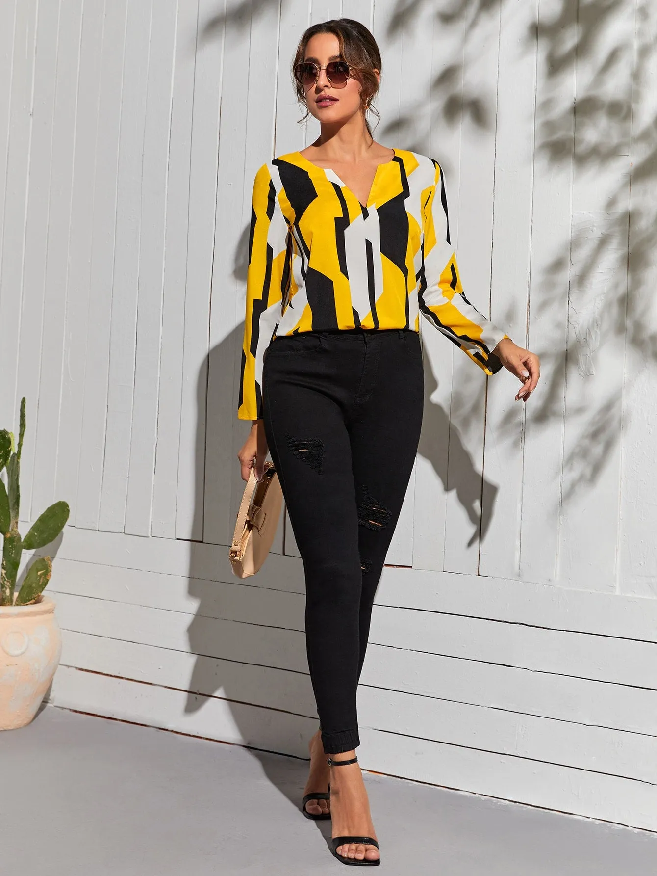 Elegant Geometric Long Sleeve Notched Regular Blouse