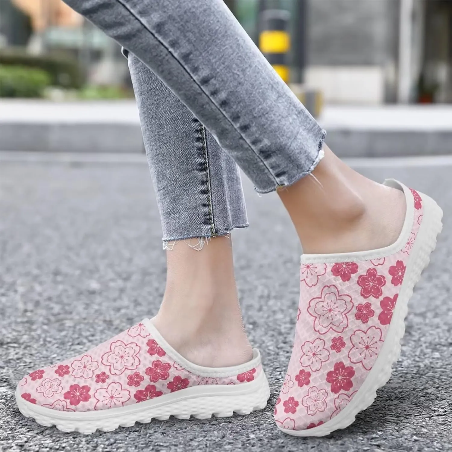 Howilath Flower Print Women's Mule Shoes Casual Garden Clogs Lightweight Slip on Sneakers Mules Sneakers with EVA Sole