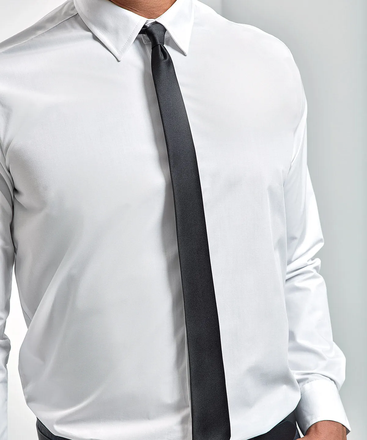 Slim tie | White